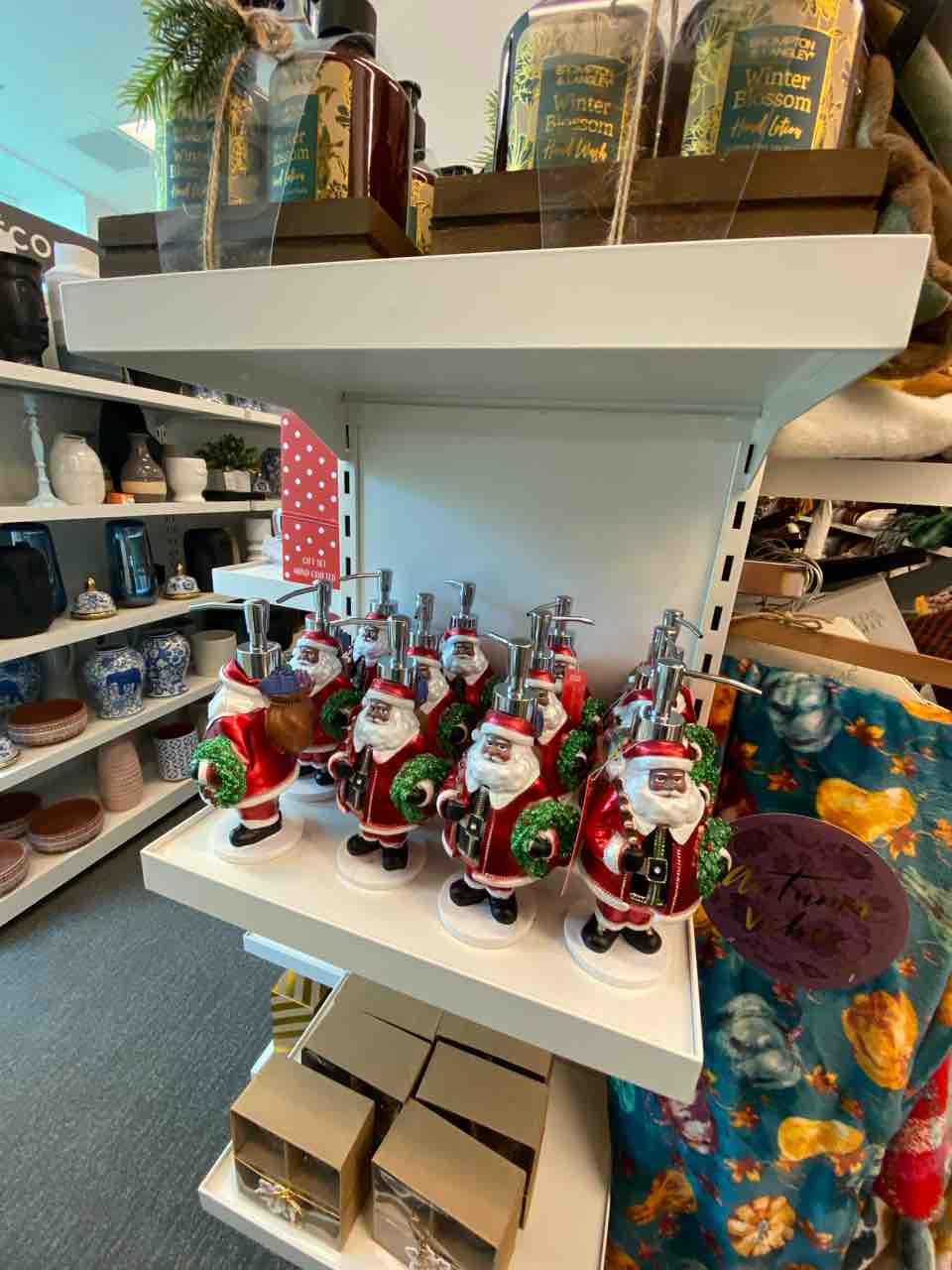 ノードストロームラック】クリスマスアイテム可愛い・鍋探し【ハワイ