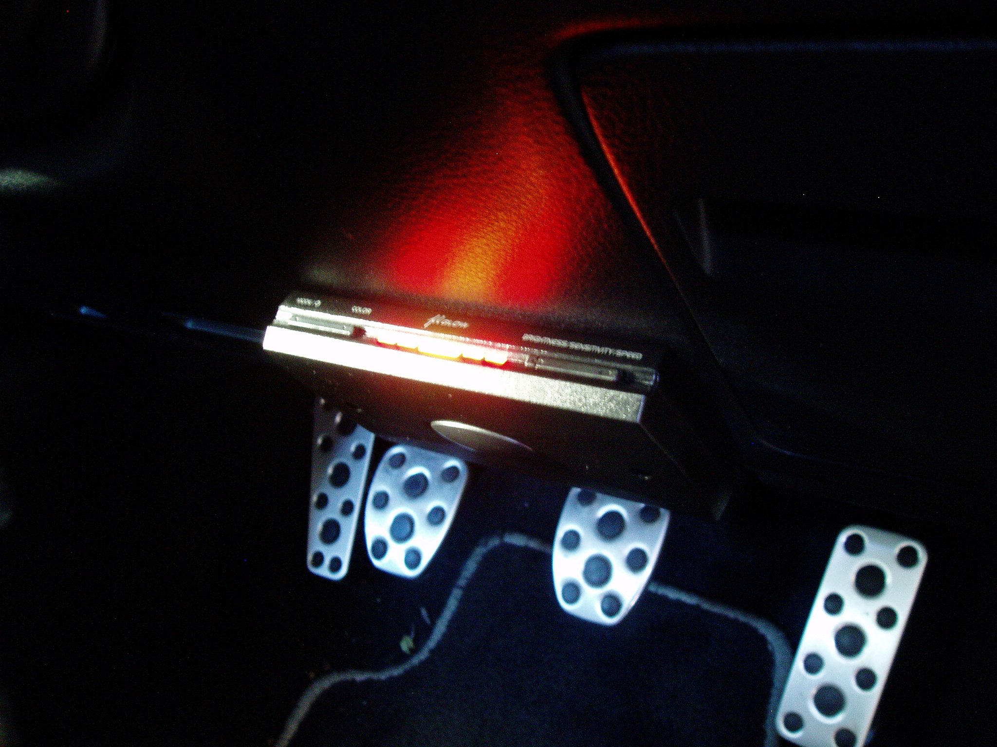 キクちゃん日記 レガシィ Ledアンダーカーキット取付 エーシーモーション オフィシャルブログ