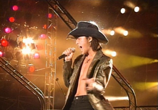 勝新太郎に 裕次郎以来 最高の男 と絶賛されたb Zの稲葉浩志 90s チョベリー 16年4月23日 土 いつか また ここで ｂ ｚ Endless Summer