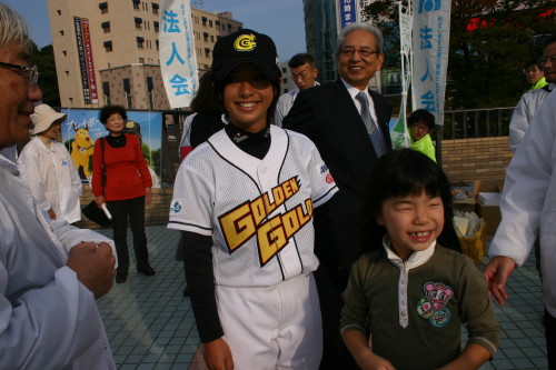 片岡安祐美サイン 握手会のお知らせ E Tax 普及推進キャンペーン 鈴木宏治のブログ