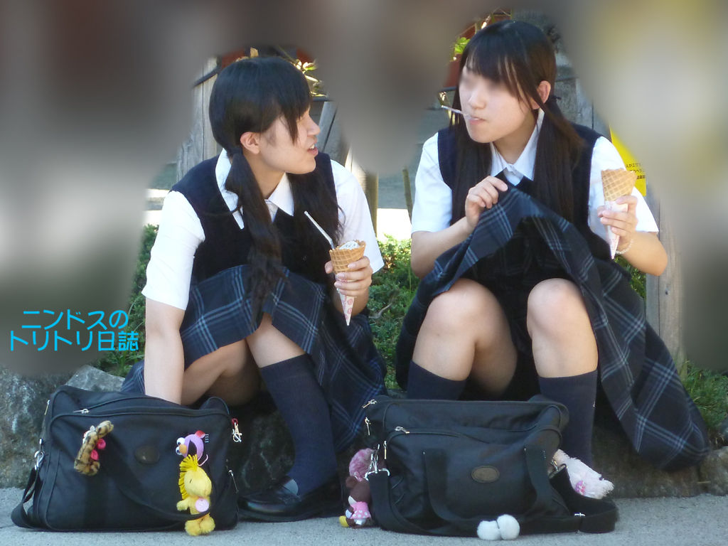 ニンドス とっておきのJKのおいしそ~~~な生足&パンチラ、見せてやるぜっ!(・∀・) 2 : 男の夢一夜~エロ画像・エロ動画総集~