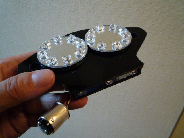 貧乏 カスタム マジかっこいい その１ 通勤特急 アドレス V125とzx 12rの部屋