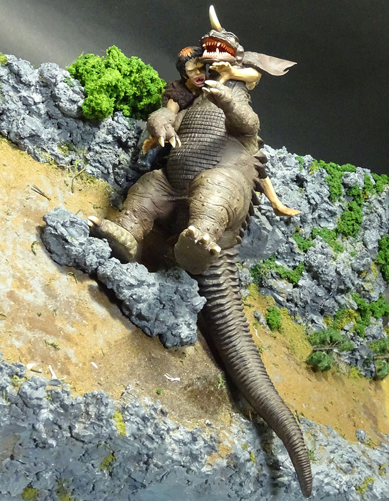 怪獣番外地 「フランケンシュタイン」 対 「地底怪獣バラゴン