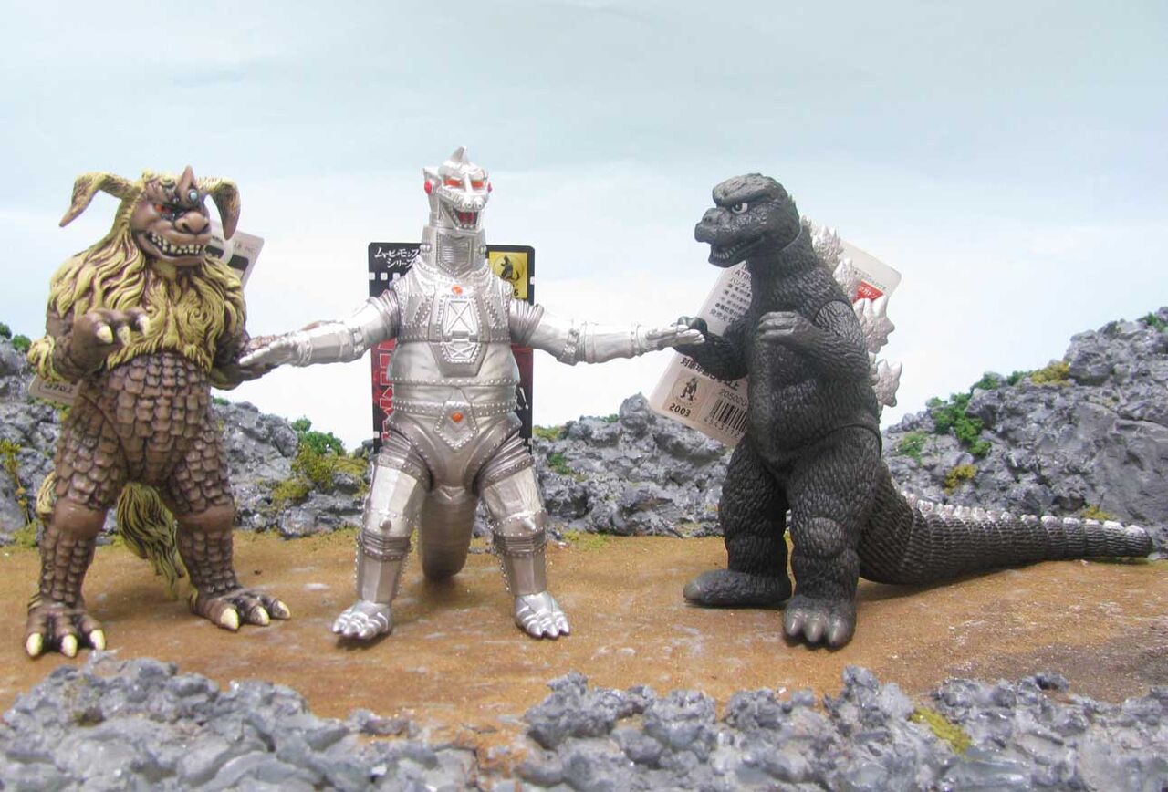 BANDAI 東宝新作ソフビ大検証 メカゴジラ ＆ キングシーサー