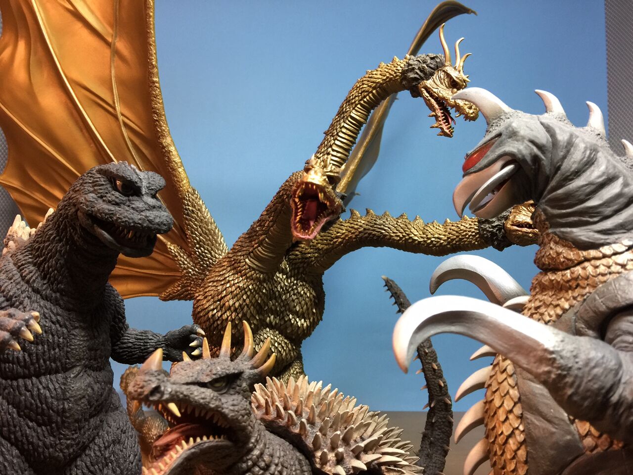 ゴジラ＆ガイガン＆キングギドラ＆アンギラス他（ブルマァク復刻）６体セット＋２ BANDAI【ブルマァク復刻プラモデル ゴジラ ギドラ ガイガン