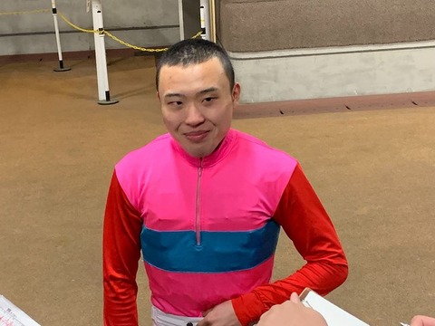 【天候不良による交通障害】山田敬士騎手　少ない騎乗馬を川田騎手に変更されてしまうｗｗｗｗｗｗｗ