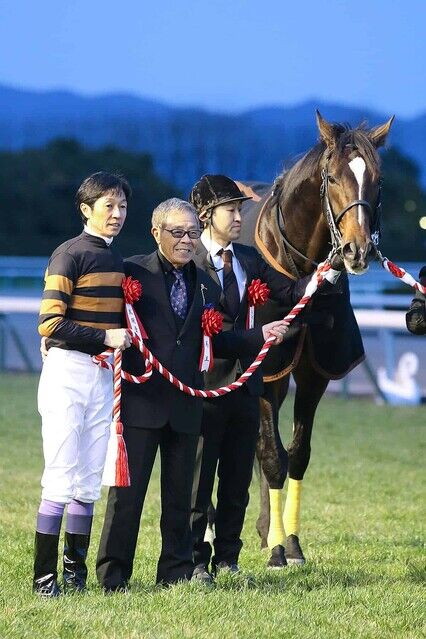 【2年連続で大物牡馬を輩出】キタサンブラック　種牡馬大成功！