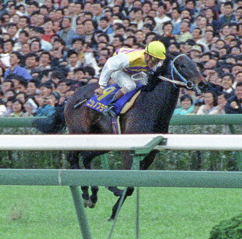 5ad52_50_a9e6190a_a0c05634