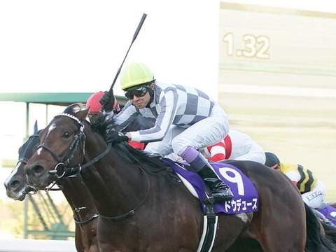 f2364_1112_6bff63cb6e8dd8ff5843a36d73f199a0