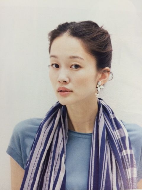 リンネル 夏の涼やかヘアアレンジ Adieu Tristesse Press Diary