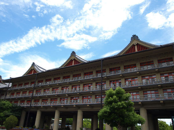 資格ちゃんねる : 天理教とかいう無害で評判もよく本拠地周辺の町並みも最高な誰もが憧れる伝統的な宗教さん - livedoor Blog（ブログ）
