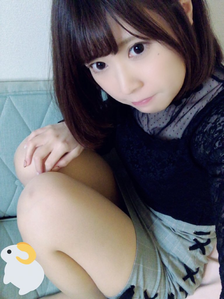 可愛い系女性ゲーム実況者 久しぶりにこんなミニ買った 俺様はプロゲーマーだ 可愛い系女性ゲーム実況者 久しぶりにこんなミニ買った 俺様はプロゲーマーだ