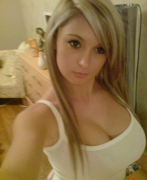 blonde_beauty_selfshot019