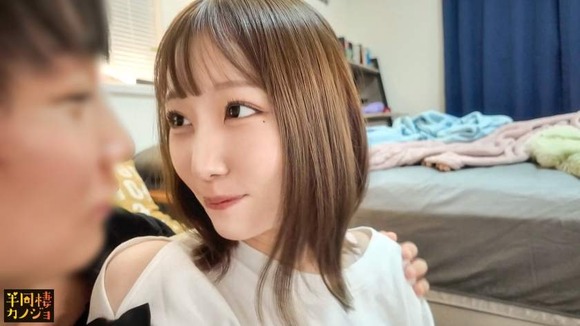 ２５歳歯科衛生士の小悪魔彼女とカップルハメ撮り。パイパンマ●コもオイルでテカテカ、すっぴんで貪り合うSEX