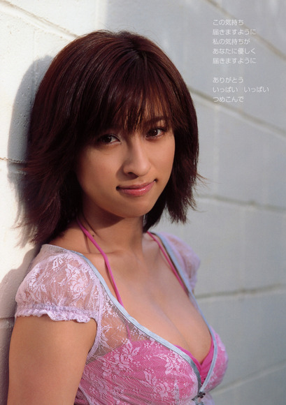 仲根かすみのグラビア画像037
