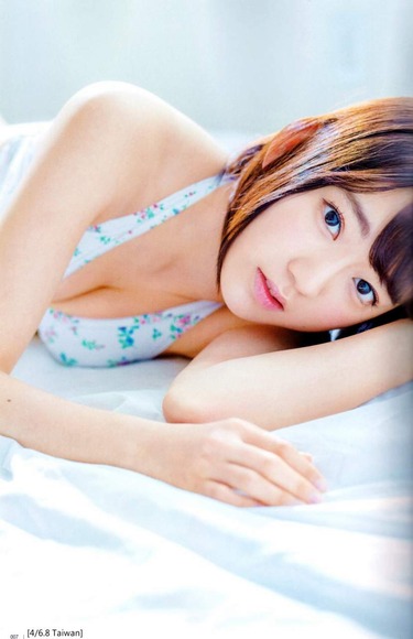 宮脇咲良画像003