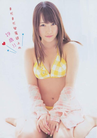 川栄李奈の水着画像016