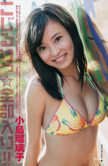 小島瑠璃子019
