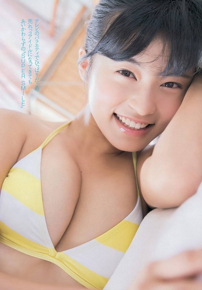 小島瑠璃子031