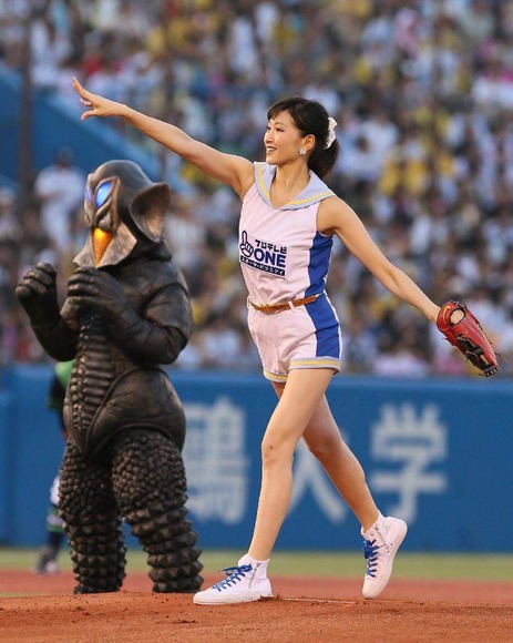 横山ルリカの画像006