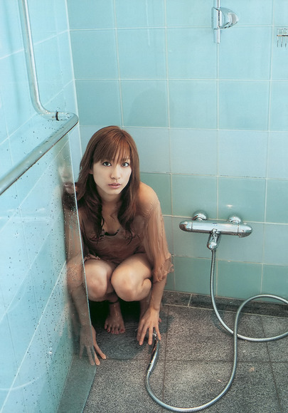 最高にエロい！大島麻衣のグラビア画像006