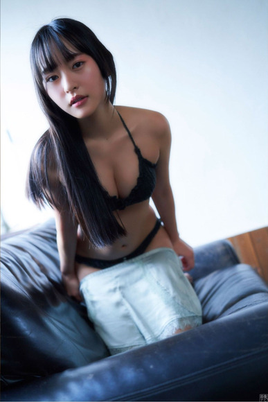 190925高崎かなみのエロ画像015