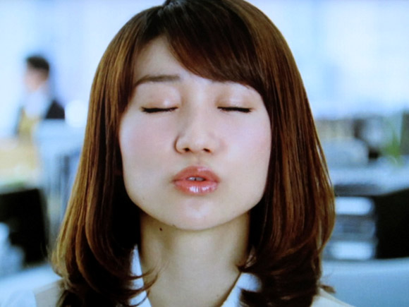 大島優子のキス顔
