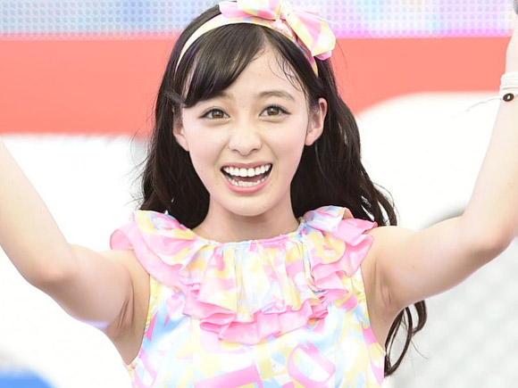 橋本環奈のライブ中のお宝ショット