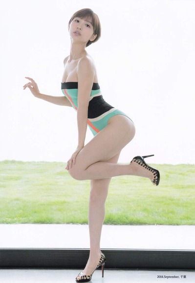 篠田麻里子022