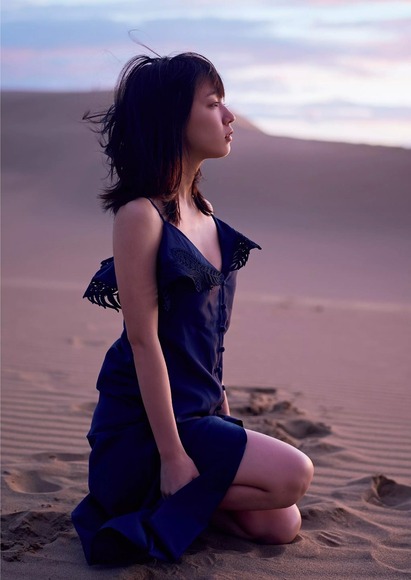 170715吉岡里帆画像007