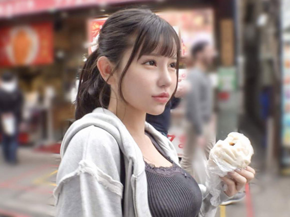 元自衛隊員の２１歳巨乳美女を横浜でナンパ。脱ぐとスゴい神乳＆美尻のメリハリボディ…ホテルでバトルSEX開始