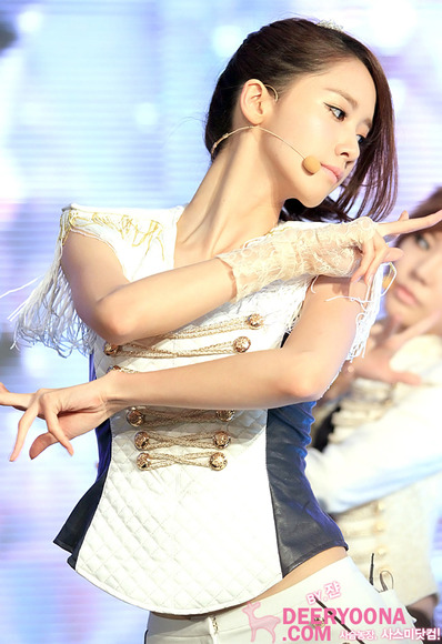 少女時代ユナ画像007