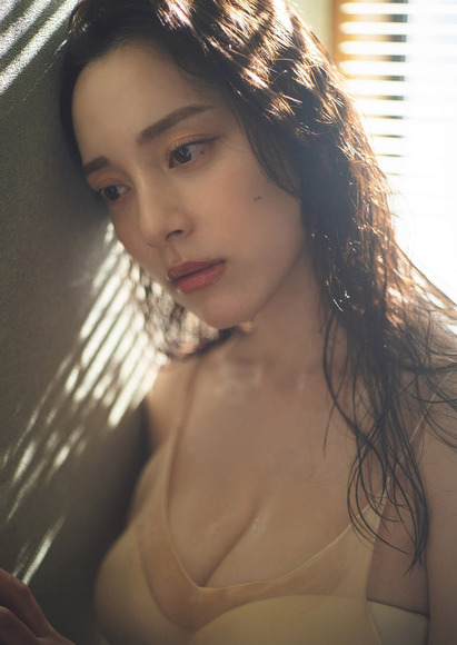 240819都丸紗也華005