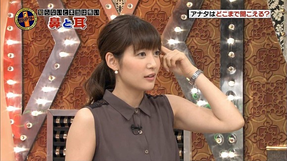 水卜アナの脇フェチ画像010