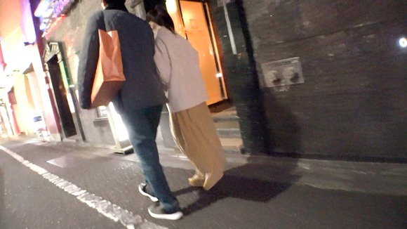 医者と付き合う１９歳JD。実は浮気経験あり…ガチ制服でNTR中出し 6
