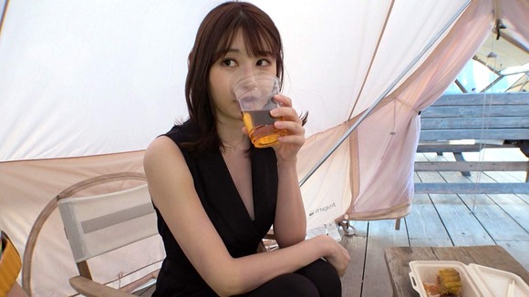 ２４歳Eカップお姉さんをレンタル彼女。横浜デートからホテルへ…まさかの生派！ピストンに感じまくりでイキまくる 14