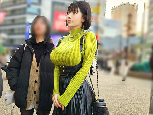 ２７歳マルチ勧誘美女をチ●ポで成敗。ホテルに誘い込んで爆乳を鷲掴み、狂乱の不意打ち３P