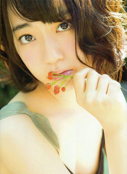宮脇咲良020