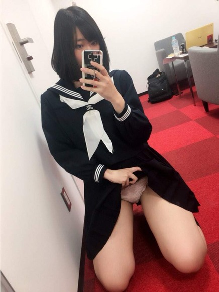 170717倉持由香の自撮りエロ画像008