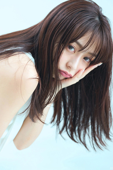 211027宇垣美里011