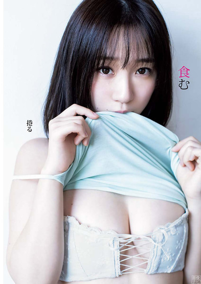 200606伊織もえのエッチなグラビア画像004