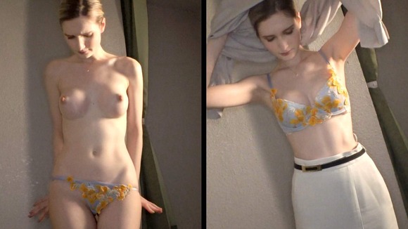 ロシア出身の超絶美人な語学スクール講師。仕事の合間にロケ車内で脱がせてフェラ… 23