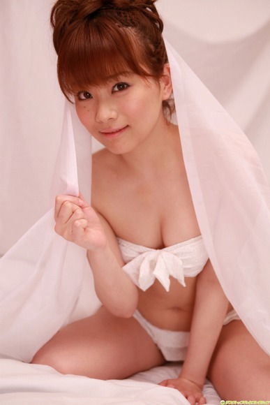 重盛さと美023