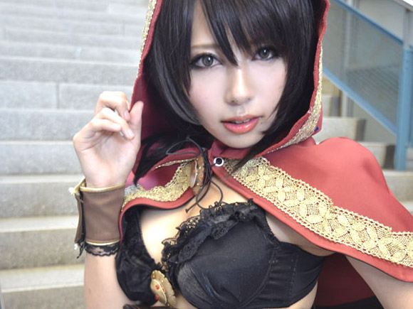 【コスプレエロ画像】もっと過激な衣装を求む！性的アピールよく出た今時のレイヤー
