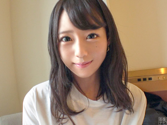 闇がありそうな美少女