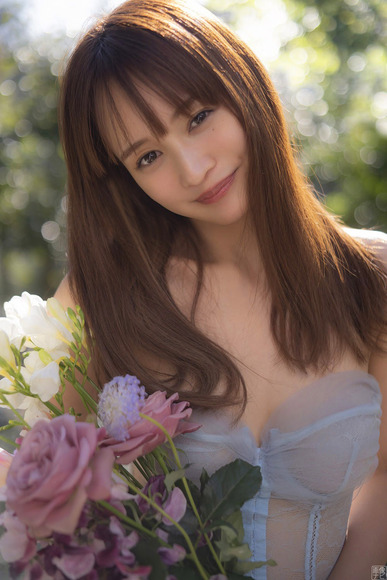 200607わたなべ麻衣のエロ画像014