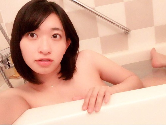 170717倉持由香の自撮りエロ画像007