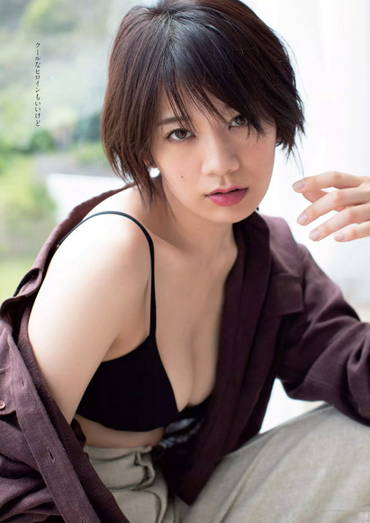 191206佐藤美希のエロ画像010
