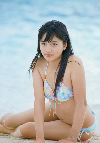 川口春奈のグラビア画像030