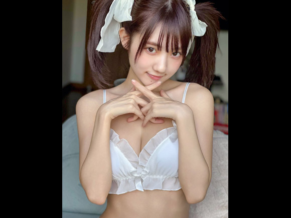 コスプレイヤー春蝶(ちゅちゅ) ツインテールが可愛い